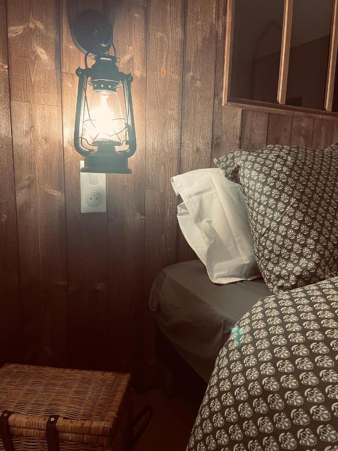 La Cabane Affranchie Moussy  Buitenkant foto